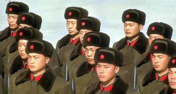 那段一百多米的检阅之路，是尼克松一辈子走过最漫长的一段路