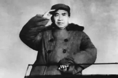 破袜子满是补丁,去世才被发现没领过工资……他是人民的元帅,却只说自己是“一个合格的老兵”