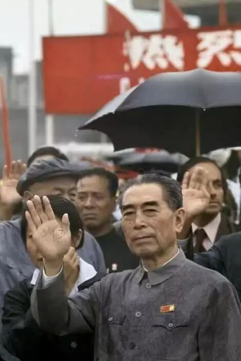 马学政：我为周总理做警卫