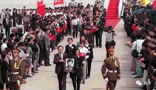 塞尔维亚:一堂血淋淋的美国“人权”课