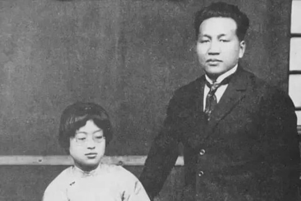 “带镣长街行，志气愈轩昂”，刘伯坚生命的最后十五天