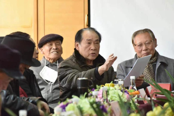 “新时代习近平引用和阐释毛泽东诗词研讨” 暨纪念毛泽东诞辰127周年座谈会在昆召开