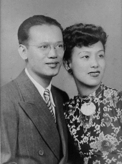 华尔街红色特工舒自清