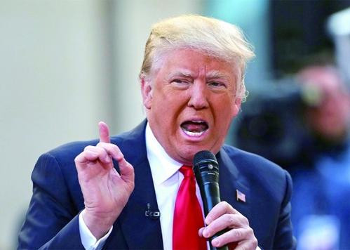 靠“反华”歇斯底里能“抗疫”吗?——评特朗普政府的“甩锅推责”战略