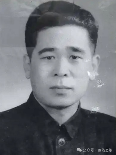 “父母为国家尽忠，我收集《共产党宣言》是尽孝”