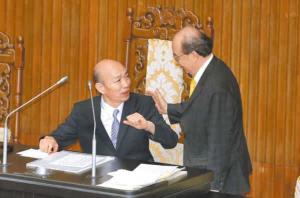 2025岛内“罢免潮”汹涌，民进党急了？