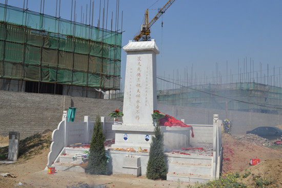 周喜俊:大爱筑长城