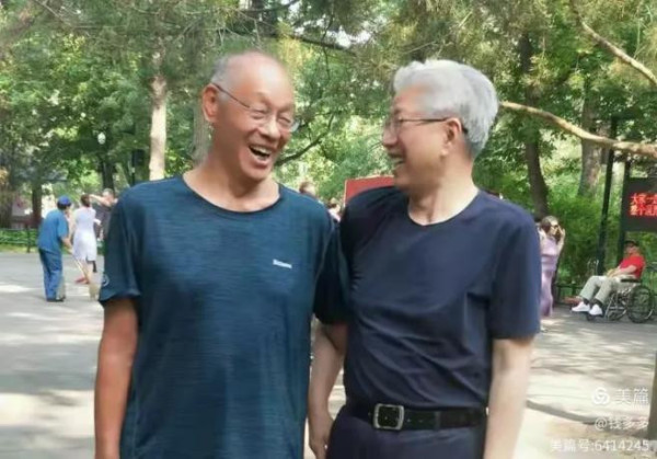 钱觉新：抹不去的记忆：核潜艇909基地的英雄儿女们