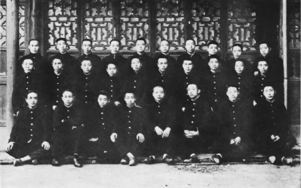 伤痕是他的勋章