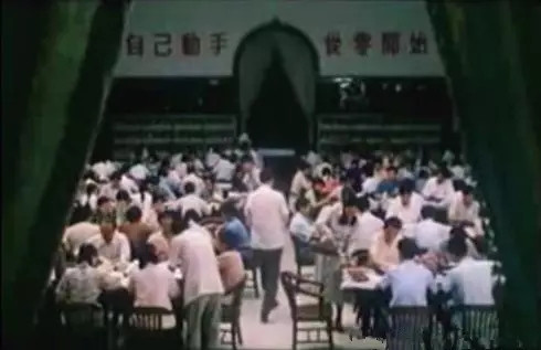 今天，央视突然曝光一张从未示人过的照片，深深刺痛了14亿国人！