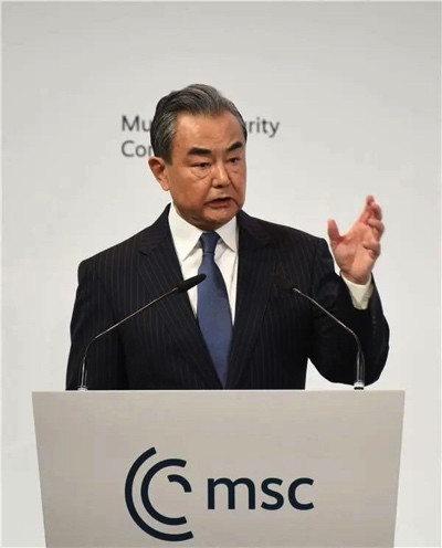 这次中国硬气亮牌:美国随你放马过来,中国必将奉陪到底!