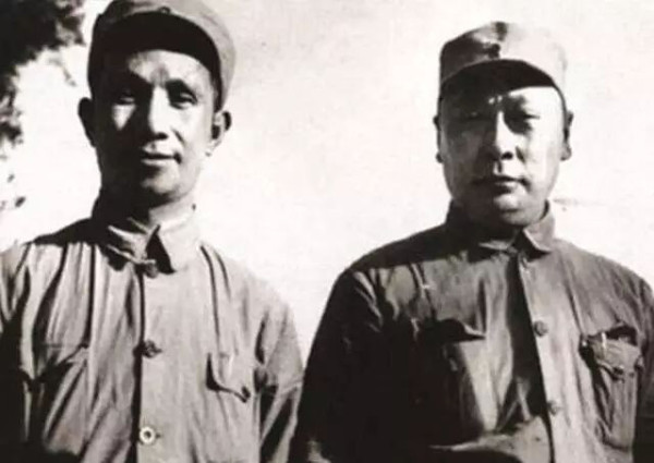解放战争时期“野战军”和“军区”是什么关系？