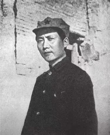王立华：蒋介石的“抗日人设”，是怎样被逼出来的？
