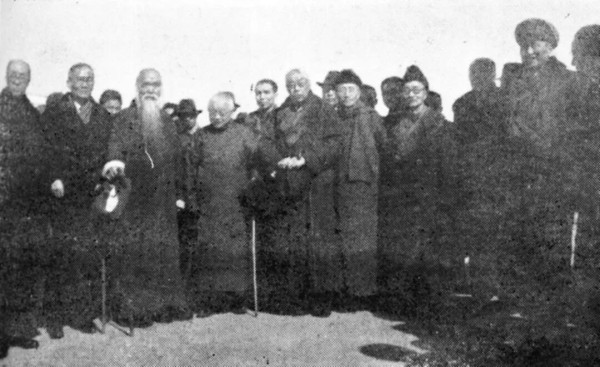1949年国共和谈,李济深劝告李宗仁白崇禧:一切听毛主席的!