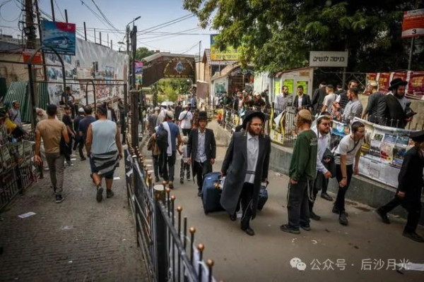 着什么急?乌克兰还没亡国,他们就涌进入来了