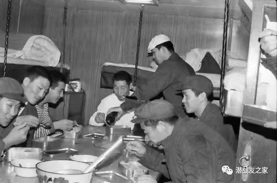 政治过关、专业过硬的“撒手锏”核潜艇部队是怎样炼成的？