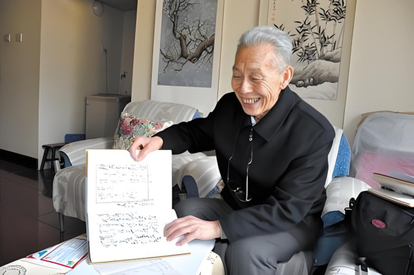 齐得平:驳罗冰的所谓《<毛泽东选集>真相》