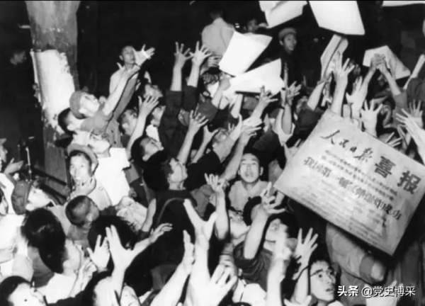 胡新民:共和国最困难时期为何能屡创“两弹一星”等佳绩
