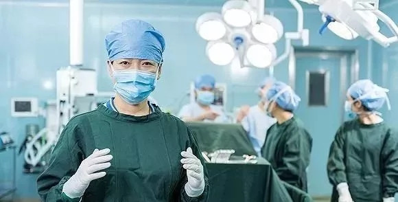 不准中医介入，究竟是为了人民，还是人民币？