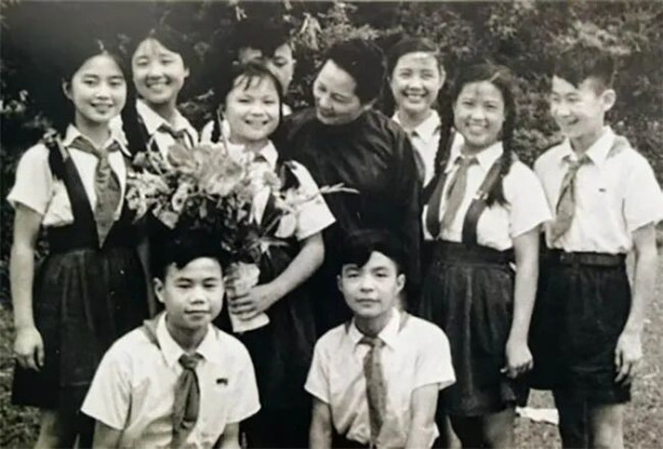 难忘宋庆龄故居行