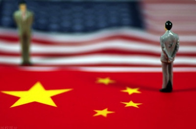 白宫正在招兵买马建“中国屋”,美国这个坎,我们必须迈过去!