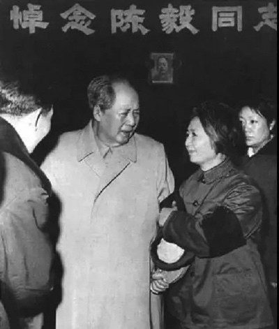 毛主席诞辰129周年:以100张罕见照片来缅怀他老人家!
