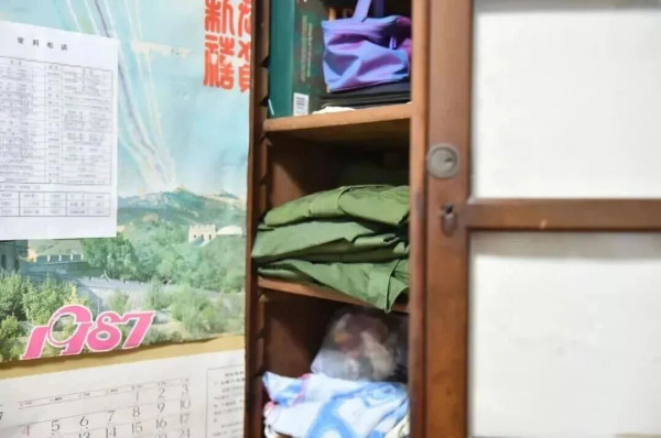 这位穿几元背心的老人，让中国导弹指哪儿打哪儿！