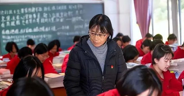 张桂梅没教出清北不是问题,出国留学不归才是教育的失败