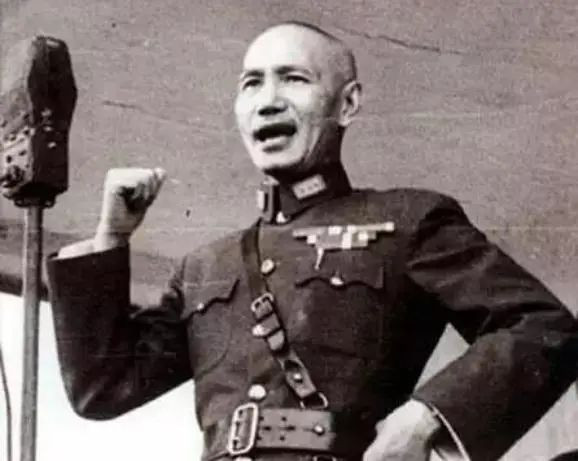 1937年周恩来与蒋介石的交锋