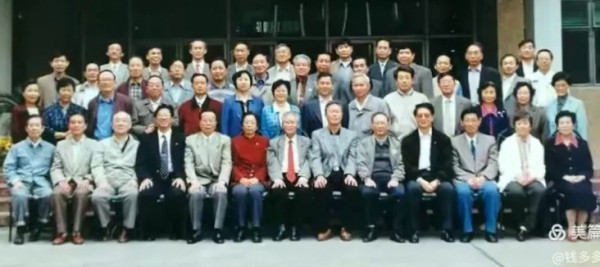 钱觉新：抹不去的记忆：核潜艇909基地的英雄儿女们