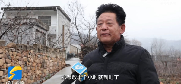 80万点赞！00后村支书的“土味”年终报告为何火了？