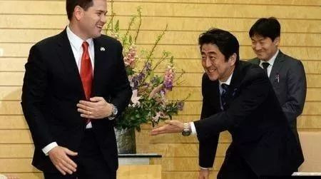 美国又开始暗算他国重要人物,中国须警惕!
