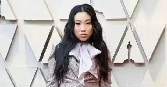 三只松鼠及系列眯眯眼辱华事件,有3大疑点?