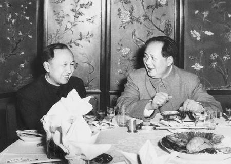 郭松民：电影《钱学森》：燕雀安知鸿鹄之志？