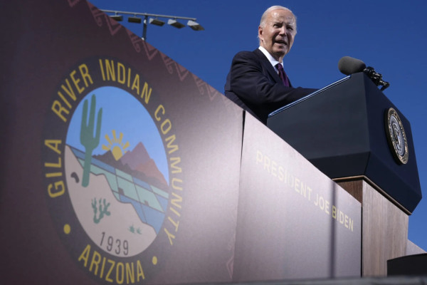 彭光谦:拜登被迫承认:血洗印地安民族“是美国的巨大耻辱”