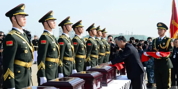被误解的毛泽东:有几人能读懂政治家的善良?