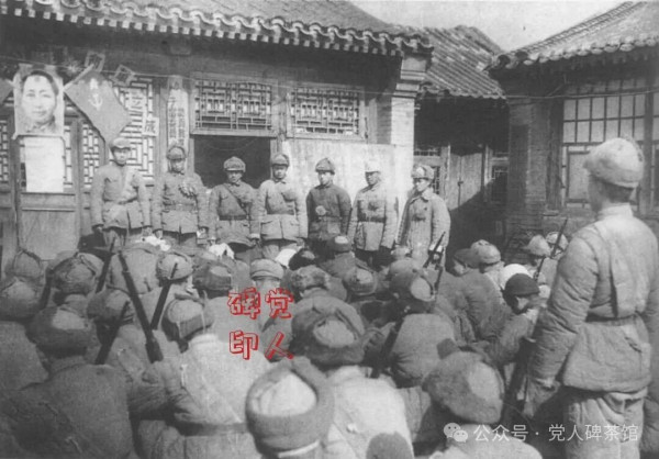 人民军队独一无二！不同于“国军”，不同于苏军