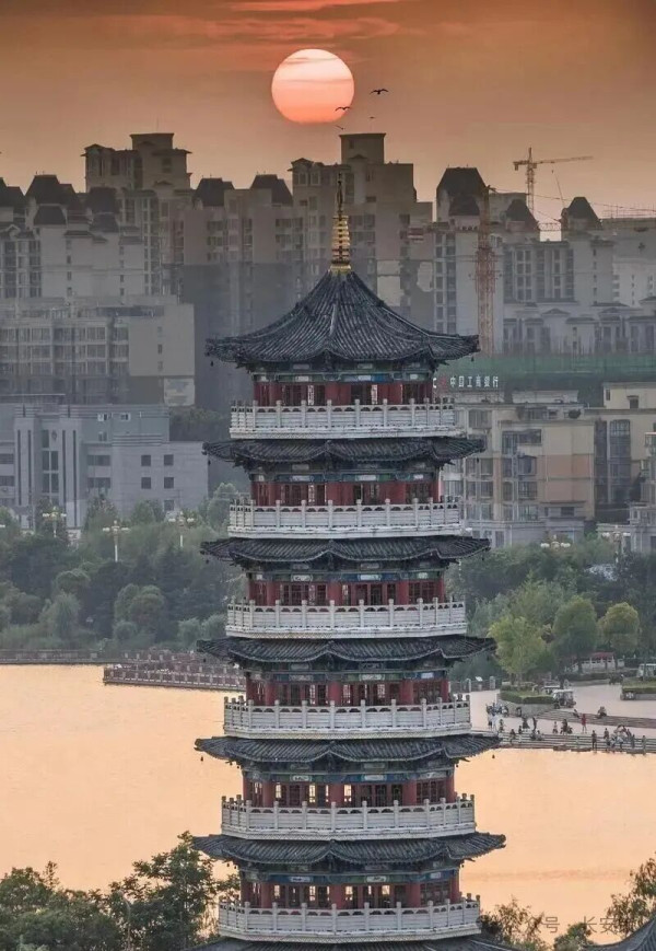 陈先义：中原一个县甩出了“王炸”