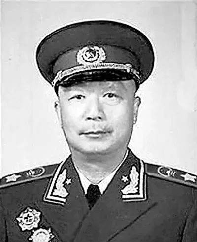 聂力:山高水长 —— 回忆纪念我的父亲聂荣臻元帅逝世30周年