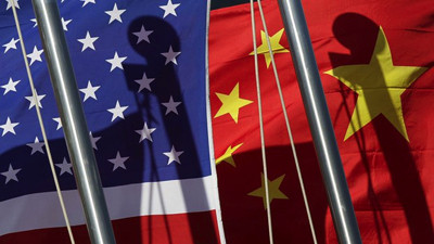 中国大规模抛售美债,意味着什么?