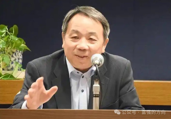 必须全球通缉大汉奸石平