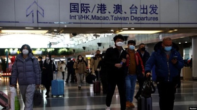 挂黄牌、住检疫所…最近中国入境日韩是种怎样的体验?