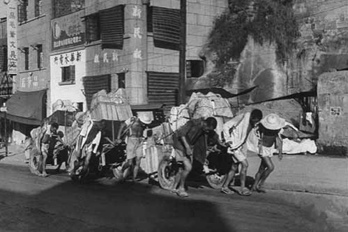 1949年,“中国人民从此站起来了!”