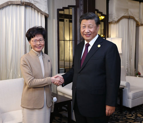 习近平会见林郑月娥