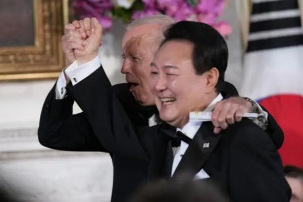 中期选举惨败，资本和人民都抛弃了尹锡悦