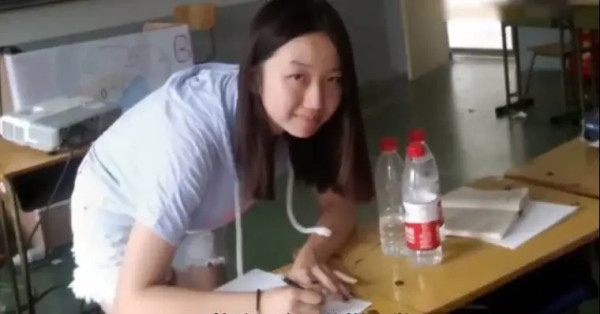 碰瓷新疆棉的源头,竟然是个恨国、淫乱的华裔妖女?