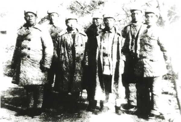 毛主席与陕北公学教员的交往