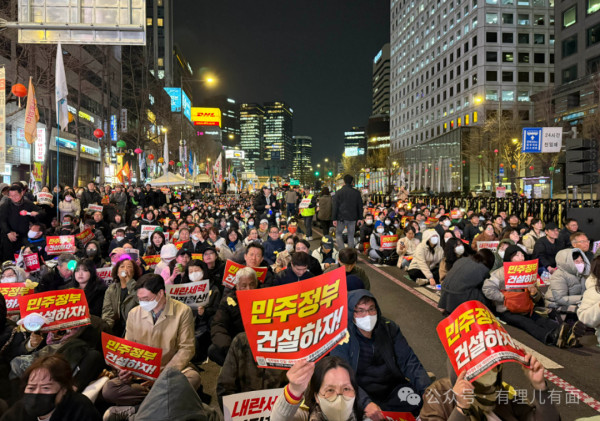 韩国大选烽烟起