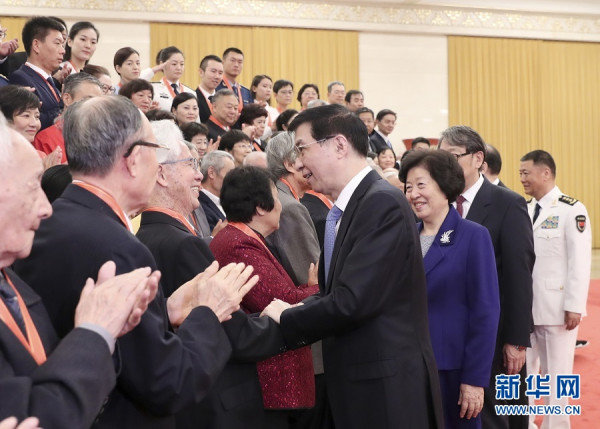 习近平对“最美奋斗者”活动作出重要指示