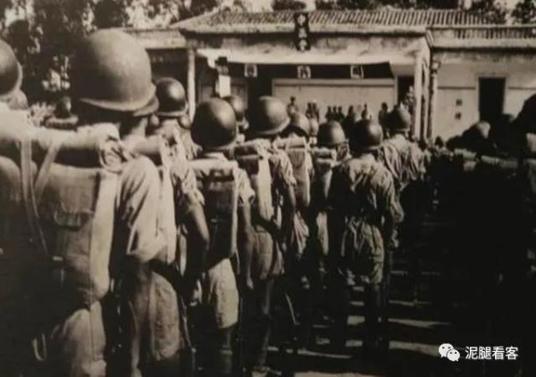 蒋介石到台湾后，美国为何一度想抛弃他？